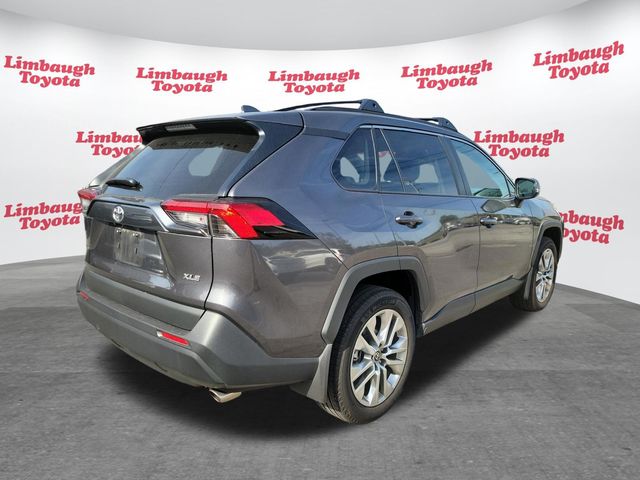 2024 Toyota RAV4 XLE Premium FWD - 23097014 - 22