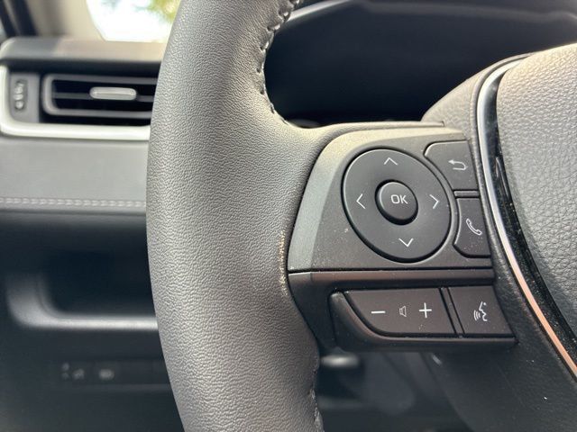 2024 Toyota RAV4 XLE Premium FWD - 23017738 - 25