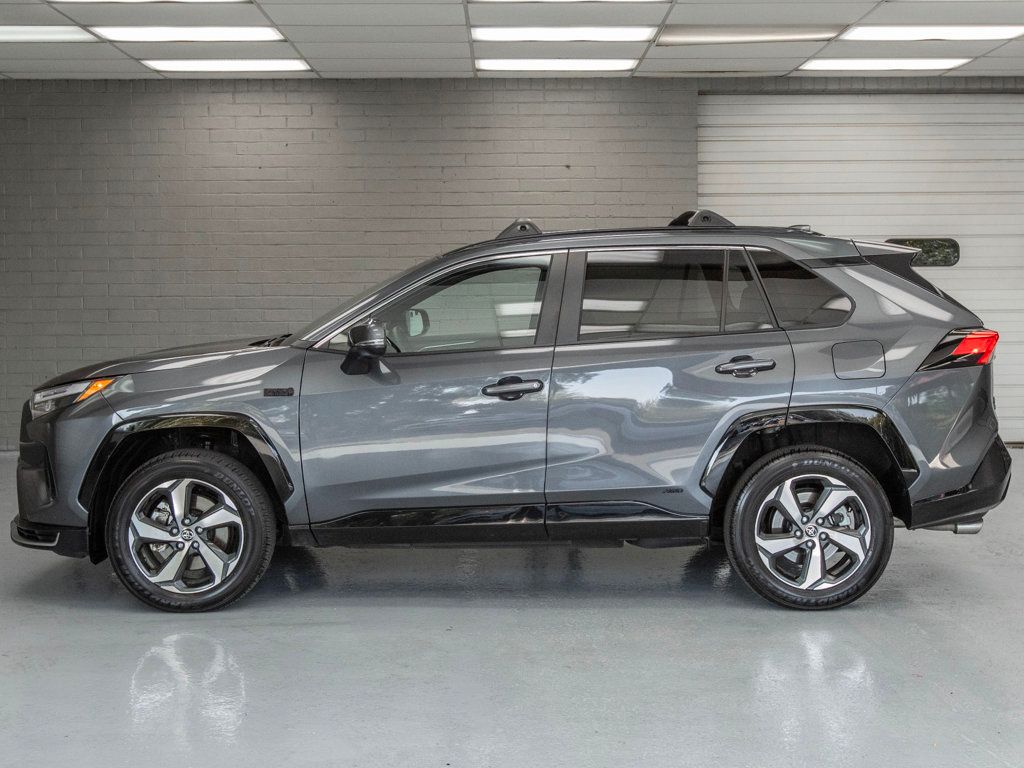 2024 Toyota RAV4 Prime SE photo 2