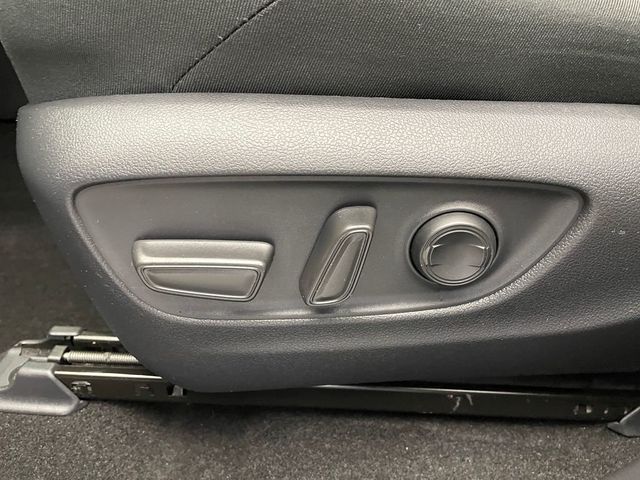 2024 Toyota RAV4 Prime SE - 23000044 - 13