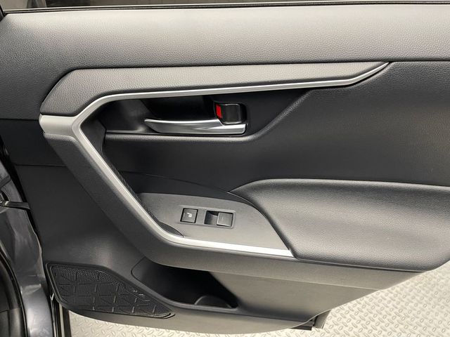 2024 Toyota RAV4 Prime SE - 23000044 - 35