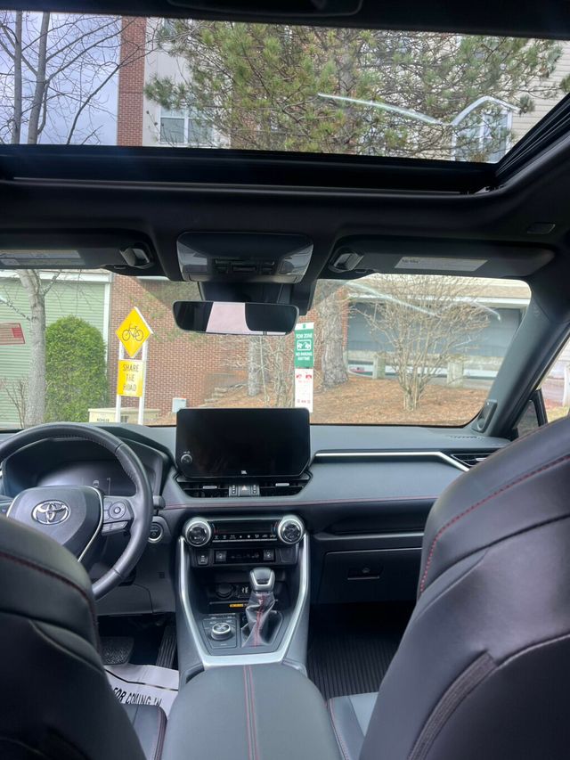 2024 Toyota RAV4 Prime XSE - 23006900 - 11