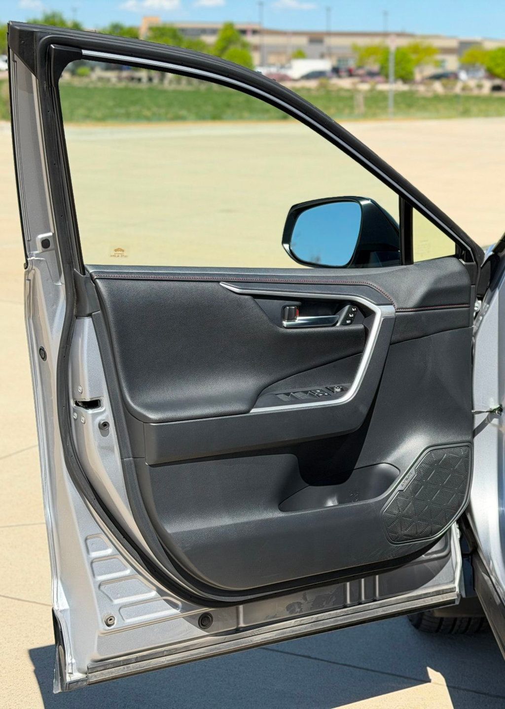 2024 Toyota RAV4 Prime XSE - 23016325 - 21