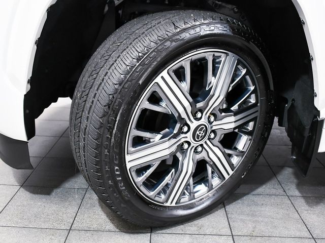 2024 Toyota Sequoia Capstone - 22918702 - 6