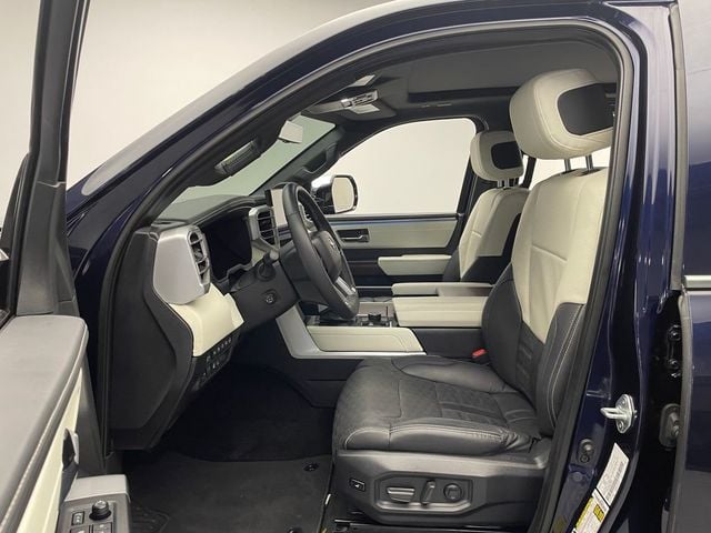 2024 Toyota Sequoia Capstone 4WD - 23012635 - 14
