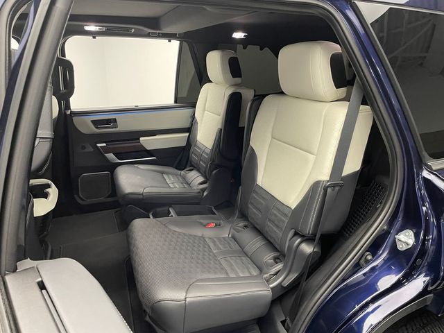 2024 Toyota Sequoia Capstone 4WD - 23012635 - 41