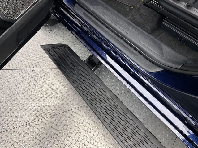 2024 Toyota Sequoia Capstone 4WD - 23012635 - 8