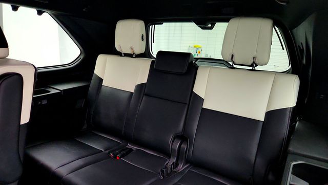 2024 Toyota Sequoia Capstone 4WD w/ TRD Roof Rack - 23011508 - 19