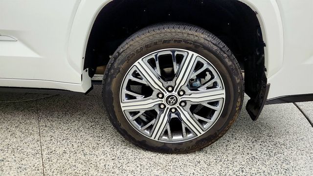 2024 Toyota Sequoia Capstone 4WD w/ TRD Roof Rack - 23011508 - 8