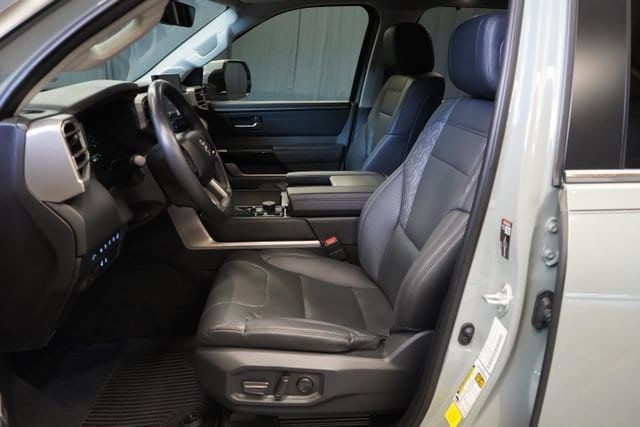 2024 Toyota Sequoia Limited - 23077596 - 11