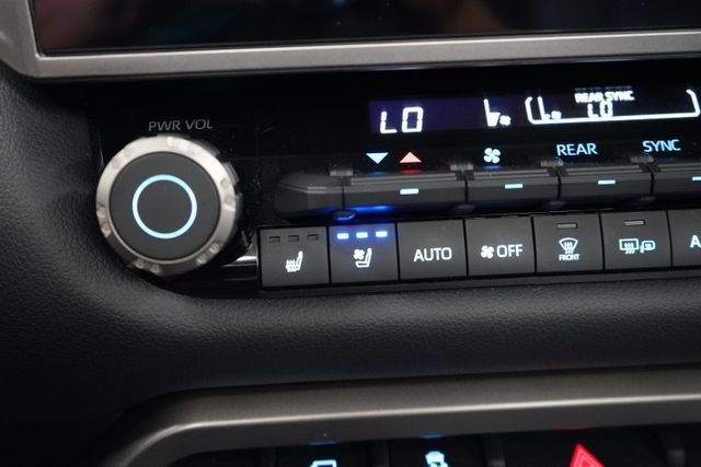 2024 Toyota Sequoia Limited - 23077596 - 31