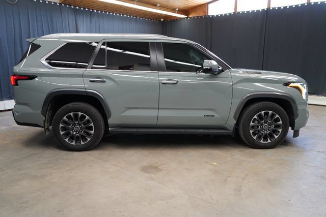 2024 Toyota Sequoia Limited - 23077596 - 7