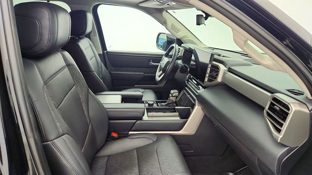 2024 Toyota Sequoia Limited 4WD w/ 20'' Matte-Black Wheels, JBL Audio & Pano. Roof - 22999010 - 23