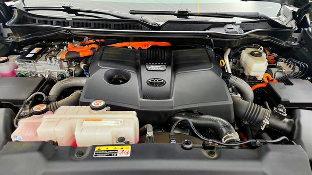 2024 Toyota Sequoia Limited 4WD w/ 20'' Matte-Black Wheels, JBL Audio & Pano. Roof - 22999010 - 26