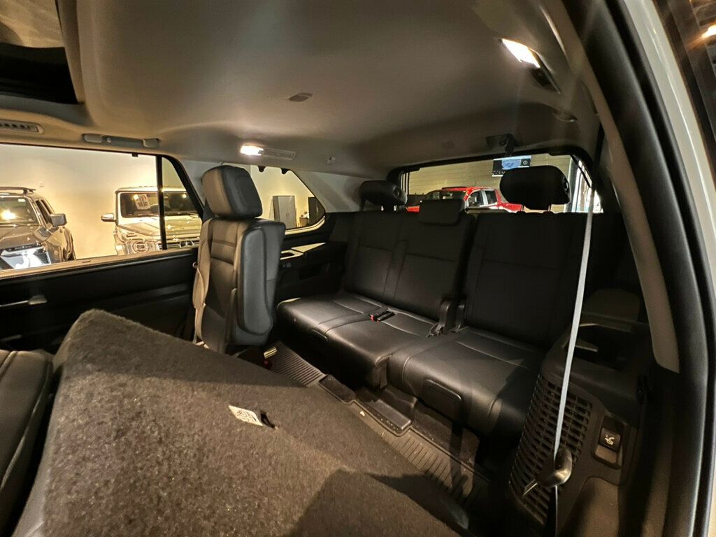 2024 Toyota Sequoia LocalTrade/Limited/4WD/PanoRoof/CaptainsChairs/Htd&CldSeats/NAV - 22995711 - 12