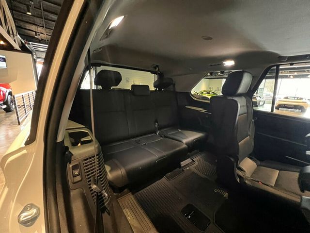 2024 Toyota Sequoia LocalTrade/Limited/4WD/PanoRoof/CaptainsChairs/Htd&CldSeats/NAV - 22995711 - 16