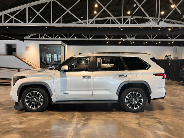 2024 Toyota Sequoia LocalTrade/Limited/4WD/PanoRoof/CaptainsChairs/Htd&CldSeats/NAV - 22995711 - 1