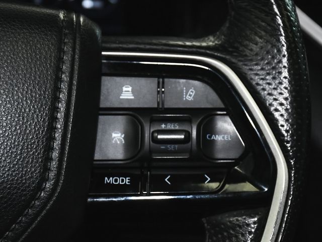 2024 Toyota Sequoia Platinum - 22938089 - 32