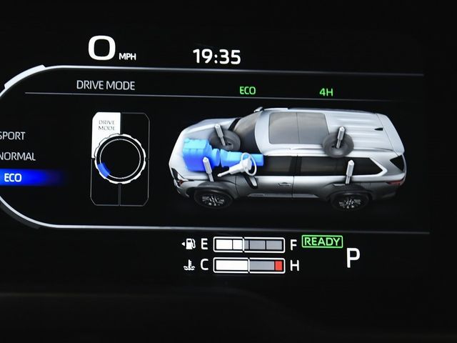 2024 Toyota Sequoia Platinum - 22938089 - 37