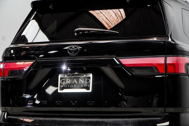 2024 Toyota Sequoia Platinum 4WD - 22847870 - 15