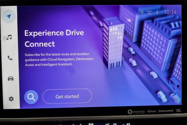 2024 Toyota Sequoia Platinum 4WD - 22847870 - 33