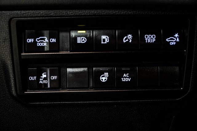 2024 Toyota Sequoia Platinum 4WD - 22847870 - 44