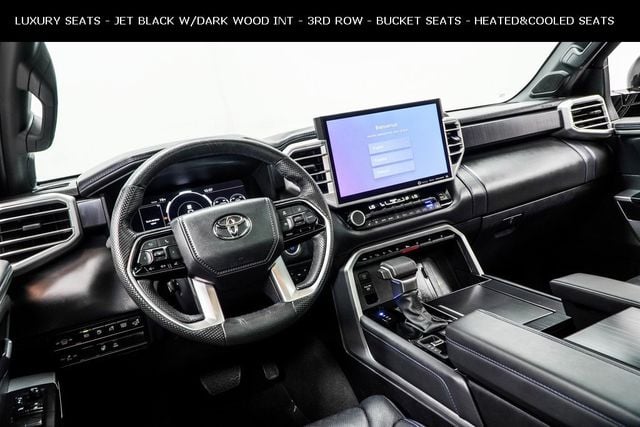 2024 Toyota Sequoia Platinum 4WD - 22847870 - 4