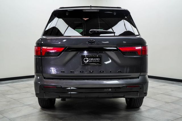 2024 Toyota Sequoia Platinum 4WD - 23066625 - 8