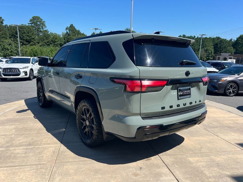 2024 Toyota Sequoia Platinum photo 14