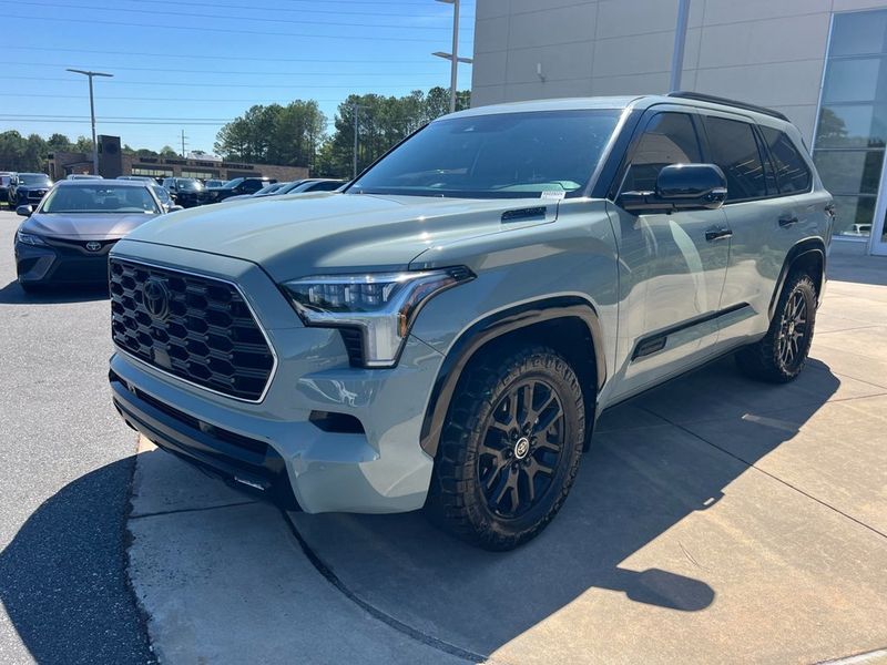 2024 Toyota Sequoia Platinum photo 9