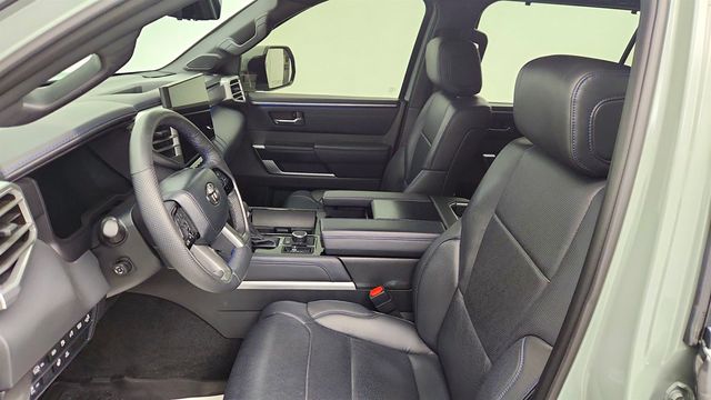 2024 Toyota Sequoia Platinum 4WD w/ Hybrid Powertrain - 22996847 - 18