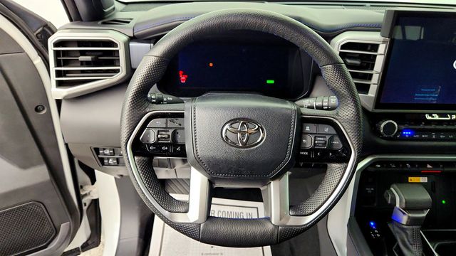 2024 Toyota Sequoia Platinum 4WD w/ Power Extending Running Boards & Head-Up Display - 23035146 - 12