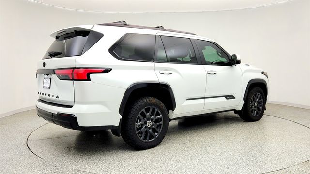 2024 Toyota Sequoia Platinum 4WD w/ Power Extending Running Boards & Head-Up Display - 23035146 - 4