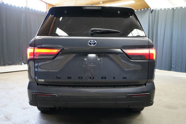 2024 Toyota Sequoia SR5 - 23077028 - 5