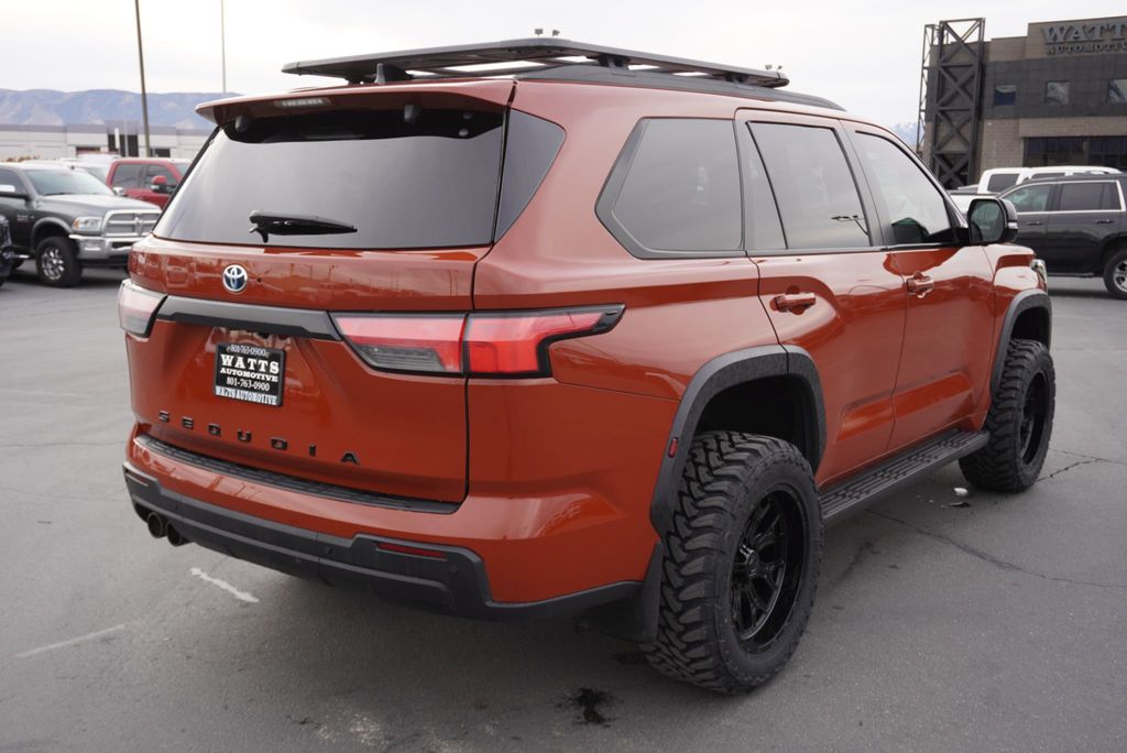 2024 Toyota Sequoia TRD PRO - 22963664 - 10