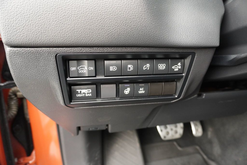 2024 Toyota Sequoia TRD PRO - 22963664 - 27