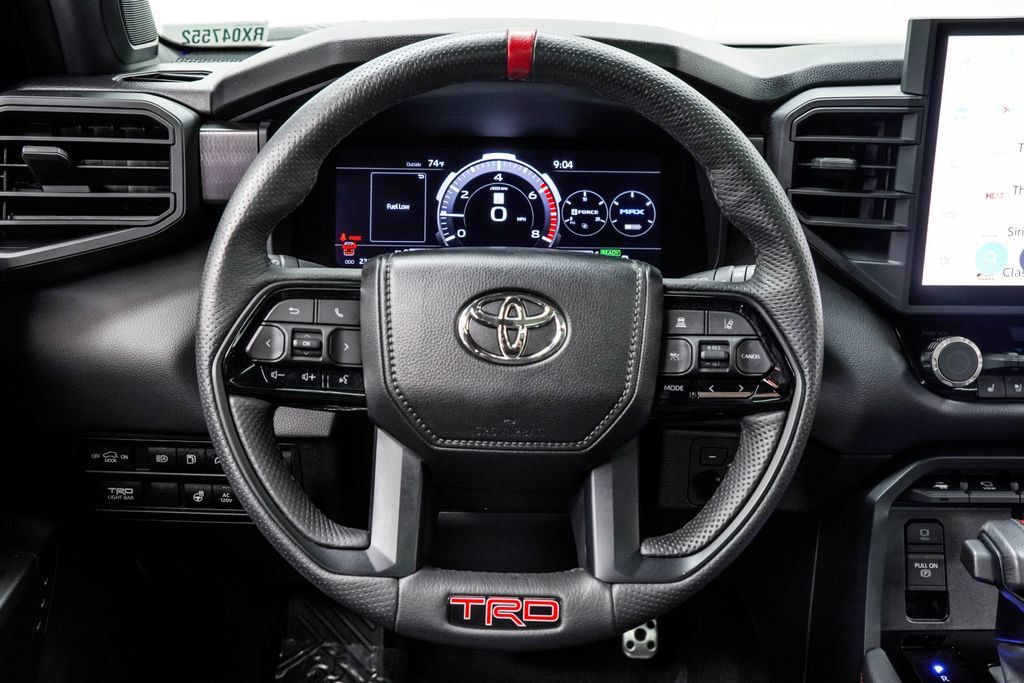 Toyota Sequoia photo 23