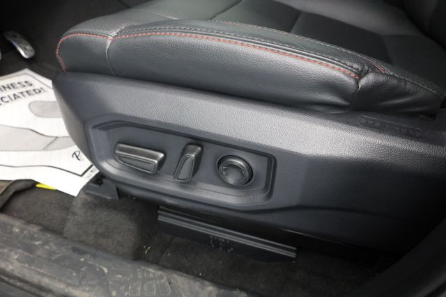 2024 Toyota Sequoia TRD Pro 4WD with Power Tilt/Slide Panoramic Roof - 22937916 - 8