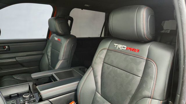 2024 Toyota Sequoia TRD Pro 4WD w/ Panoramic Roof - 22992445 - 19