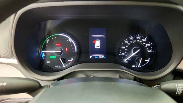 2024 Toyota Sienna LE AWD 8-Seater w/ Plus Package & Moonroof - 23089221 - 14