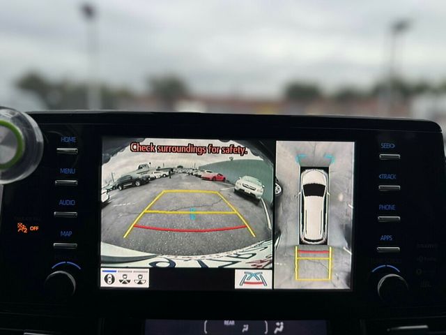 2024 Toyota Sienna Platinum FWD 7-Passenger - 22946809 - 15