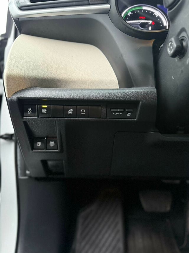 2024 Toyota Sienna Platinum FWD 7-Passenger - 22946809 - 18