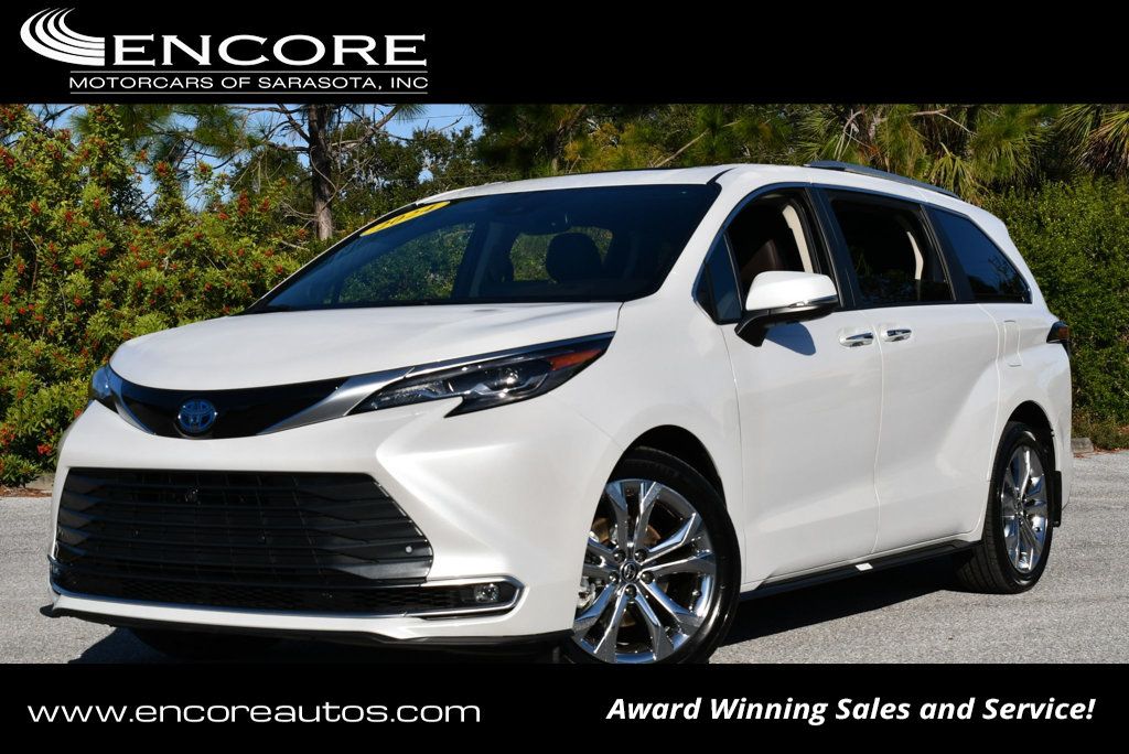2024 Toyota Sienna Platinum FWD 7-Passenger Van W/Special Paint - 22955213 | Video 1