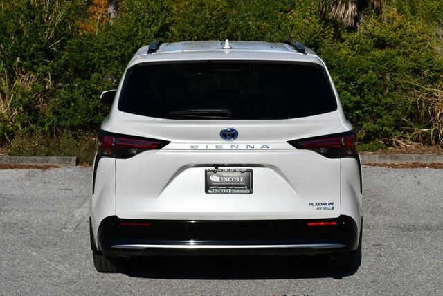 2024 Toyota Sienna Platinum FWD 7-Passenger Van W/Special Paint - 22955213 - 34