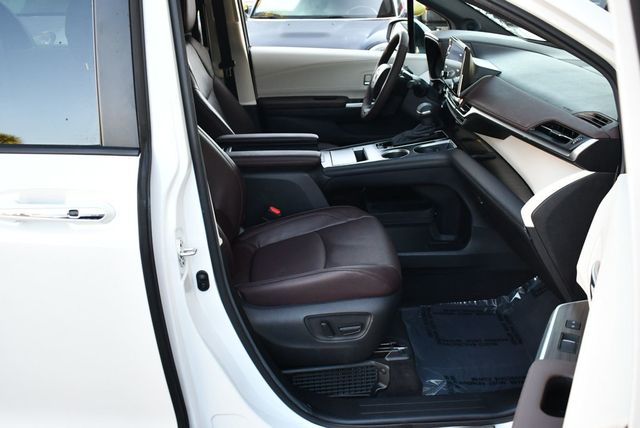 2024 Toyota Sienna Platinum FWD 7-Passenger Van W/Special Paint - 22955213 - 49