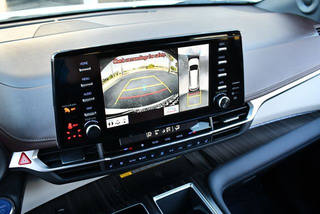 2024 Toyota Sienna Platinum FWD 7-Passenger Van W/Special Paint - 22955213 - 56