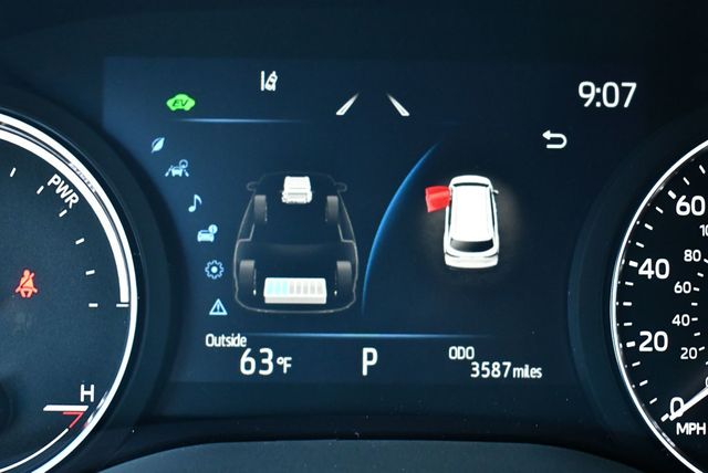 2024 Toyota Sienna Platinum FWD 7-Passenger Van W/Special Paint - 22955213 - 62