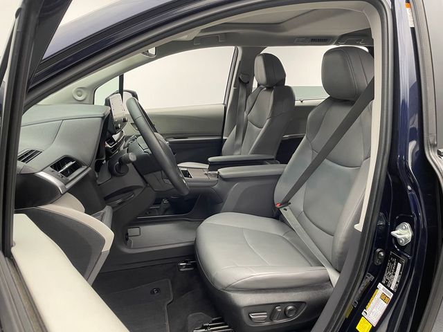 2024 Toyota Sienna XLE AWD 7-Passenger - 22977016 - 12