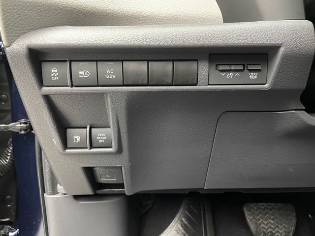 2024 Toyota Sienna XLE AWD 7-Passenger - 22977016 - 19