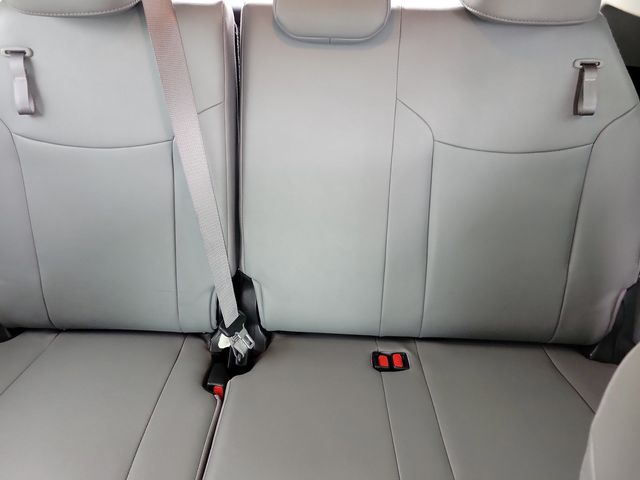 2024 Toyota Sienna XLE FWD 7-Passenger - 22938756 - 10